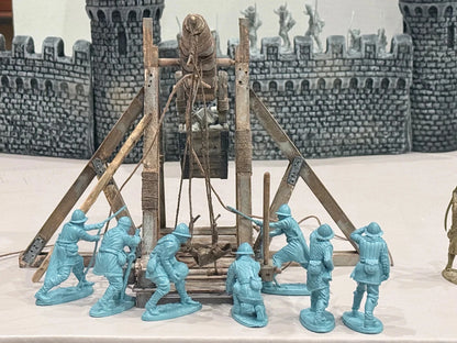 LOD Enterprises Plastic Figure Set LOD101 MEDIEVAL SIEGE CREW (BLUE) 7 FIGURES