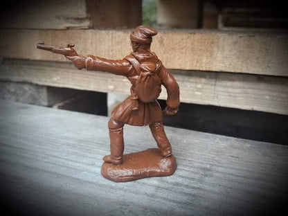 ELASTOWIT NEW ERA RUBBER  54 MM TECUMSEH'S WAR CANADIAN TRAPPERS (3 FIGURES)