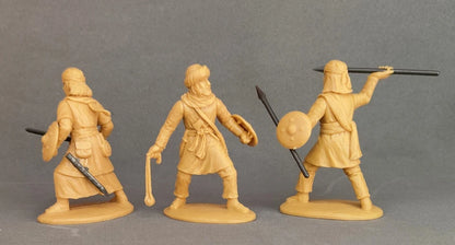 EXPEDITIONARY FORCE 60 ALB 04 WARS OF MIDDLE AGES ARAB SKIRMISHERS (TAN)