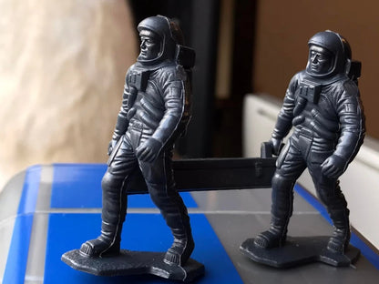 MARX TOYS RECAST 54 MM APOLLO ASTRONAUT PLAYSET REISSUE-15 FIGURES-DARK GREY