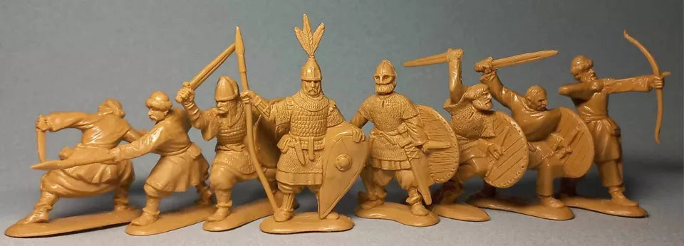 KIT SOLDIERS 1:32 IX-X WARRIORS OF KIEVAN RUS (COLORS VARY) 8 FIGURES