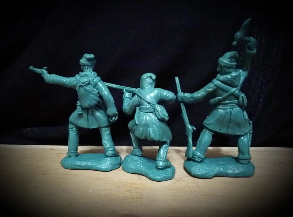 ELASTOWIT NEW ERA RUBBER  54 MM TECUMSEH'S WAR CANADIAN TRAPPERS (3 FIGURES)