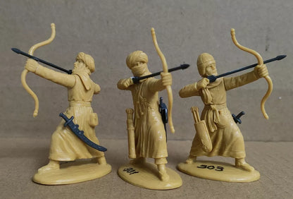 EXPEDITIONARY FORCE 60 ALB 03 WARS OF MIDDLE AGES ARAB ARCHERS (TAN)