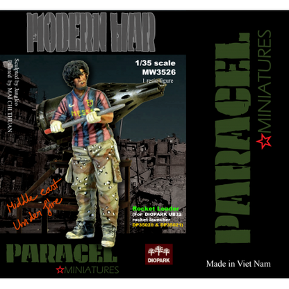 PARACEL MINIATURES 1:35 MODERN WAR SERIES MW3526  UB32 ROCKET LOADER (1 FIGURE)