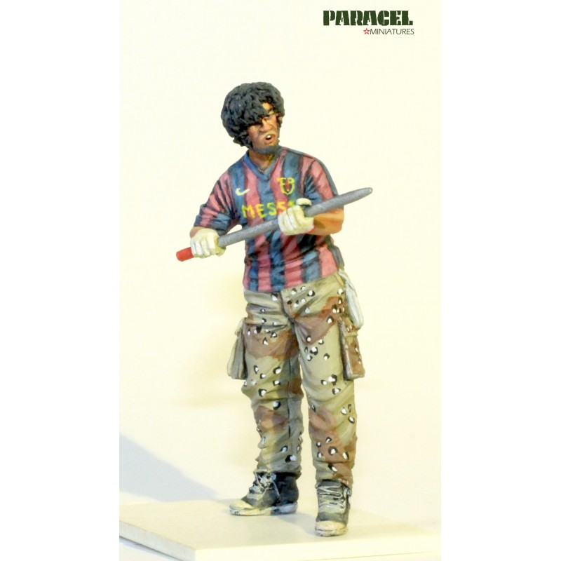 PARACEL MINIATURES 1:35 MODERN WAR SERIES MW3526  UB32 ROCKET LOADER (1 FIGURE)
