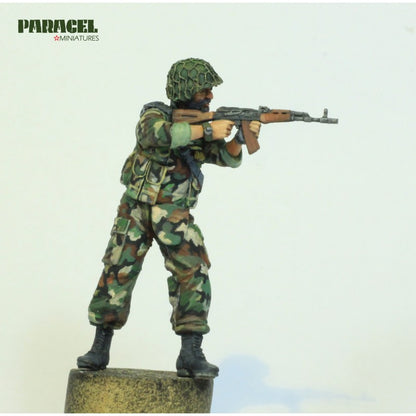 PARACEL MINIATURES MODERN WAR SERIES MW3531  SAA TIGER 2 "OPEN FIRE" (1 FIGURE)