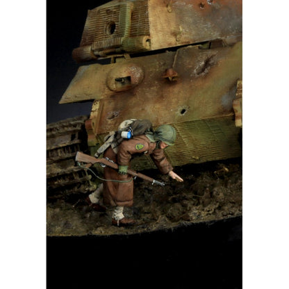 PARACEL MINIATURES WWII SERIES SET WW35-023 US GI CPL. DILLARD (SLOW DOWN)