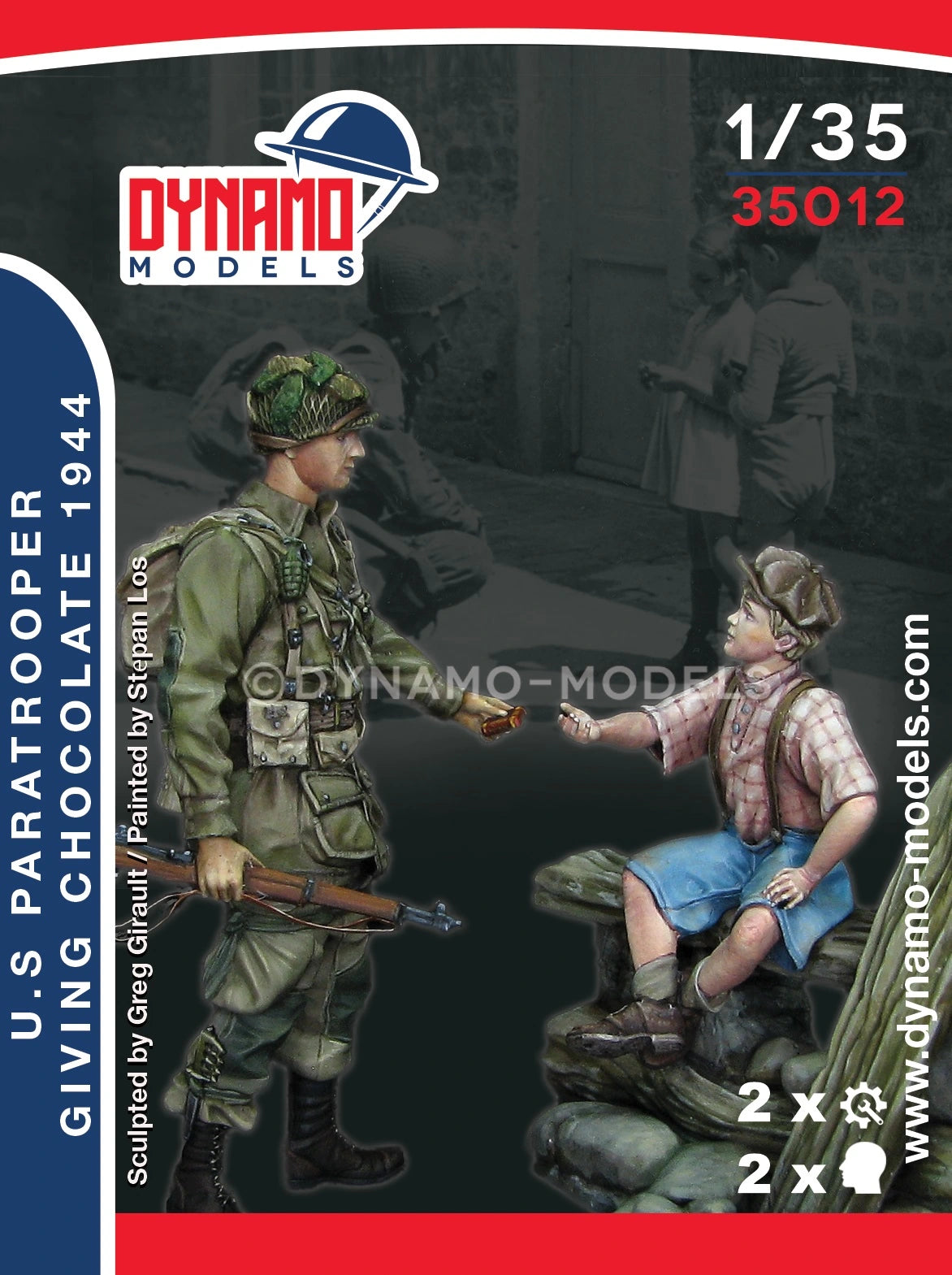DYNAMO MODEL 35012 WWII U.S. PARATROOPER GIVING CHOCOLATE  1944 (2 FIGURES)